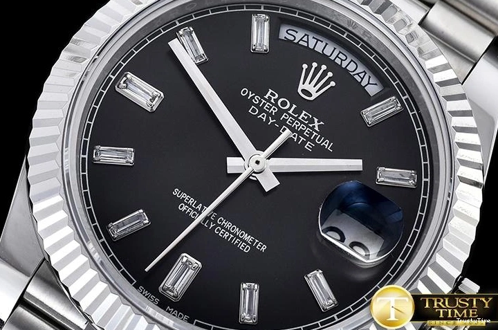 1104 RDD0206B – DayDate Bright 672